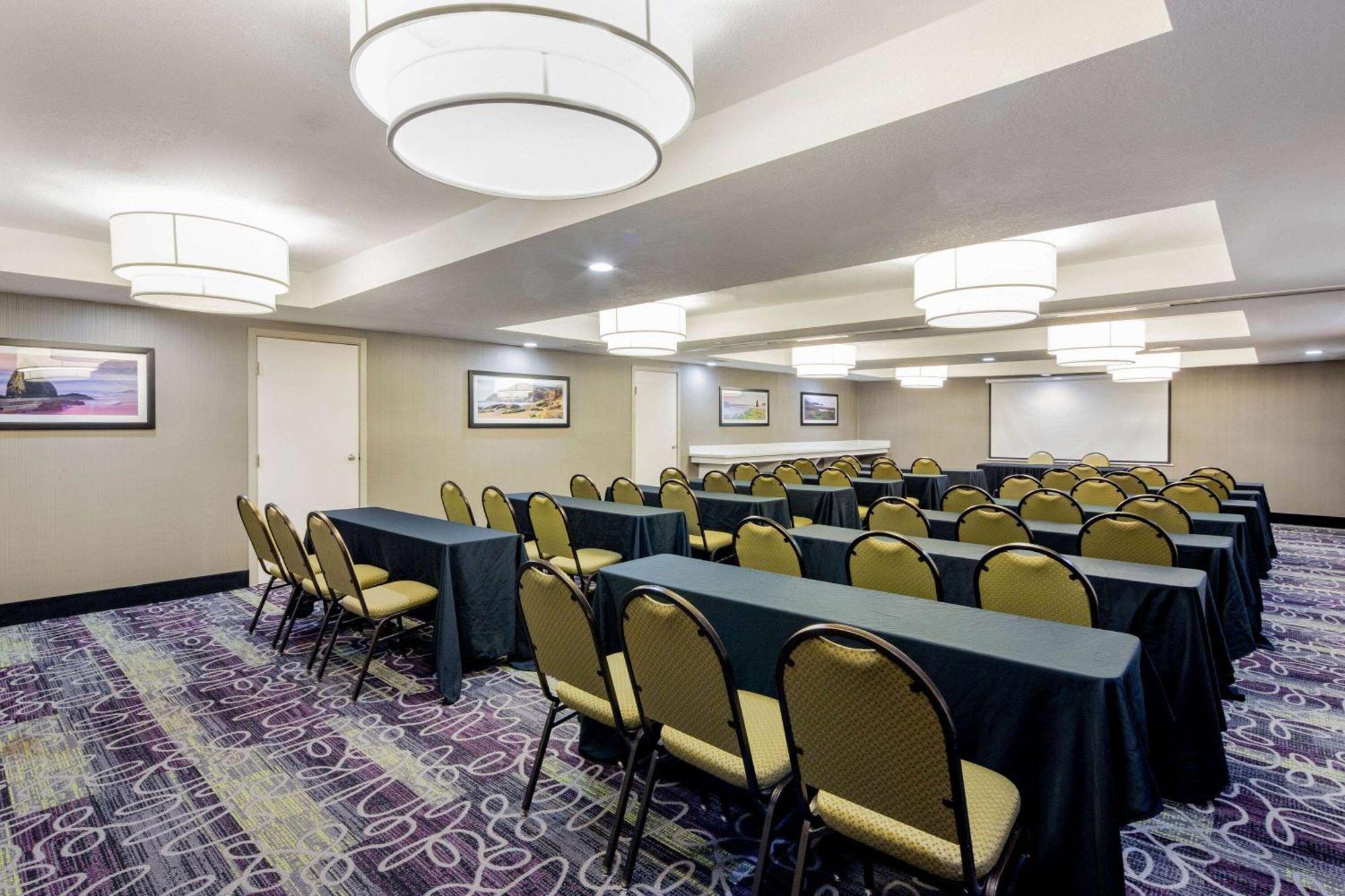 Hotel La Quinta By Wyndham Oakland - Hayward Zewnętrze zdjęcie