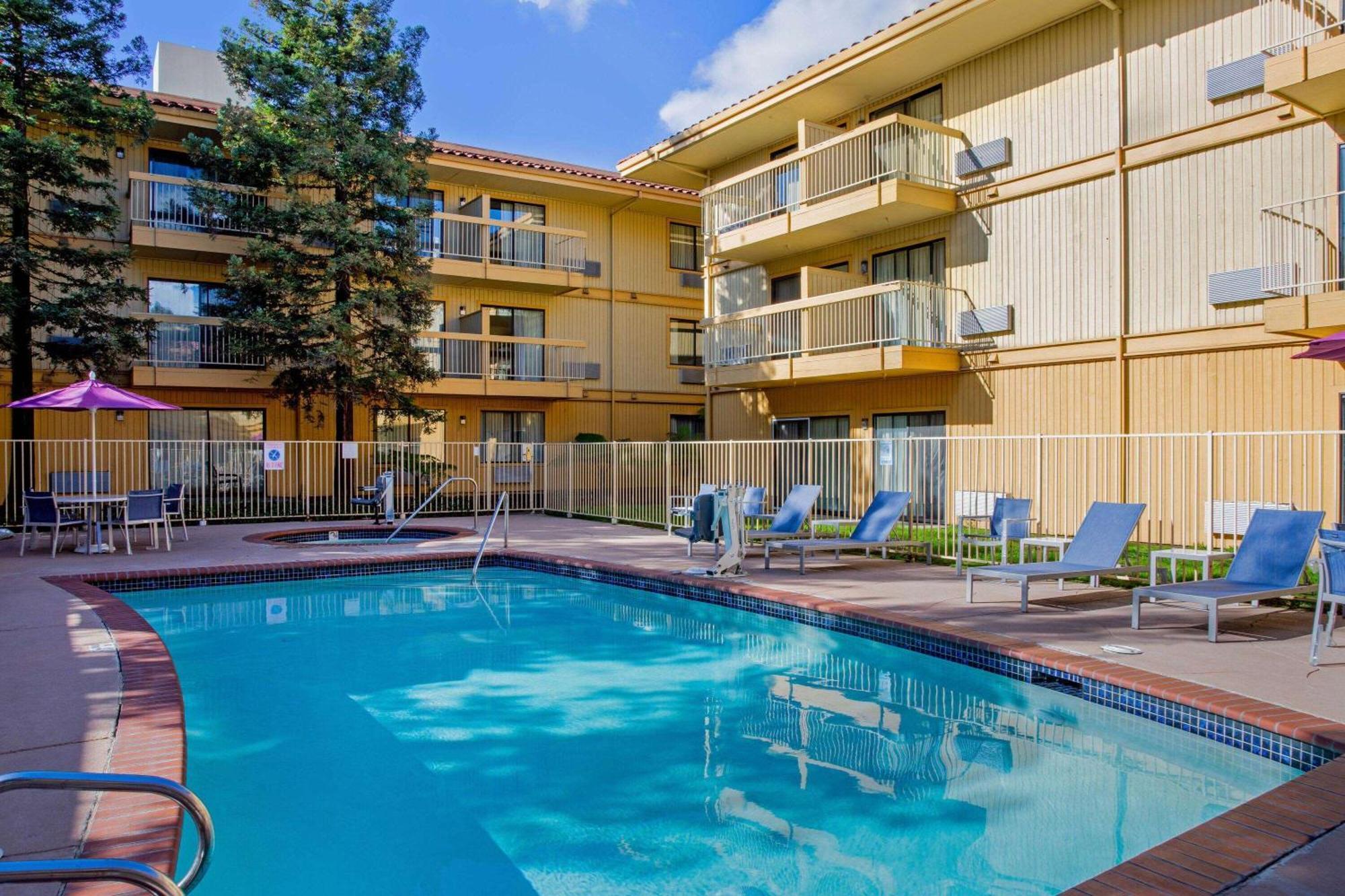 Hotel La Quinta By Wyndham Oakland - Hayward Zewnętrze zdjęcie
